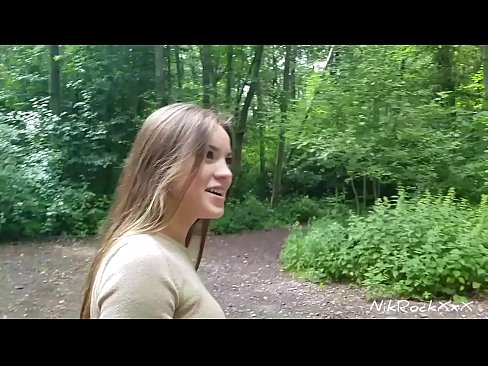 ❤️ Pasiūliau Evelinai, kad dulkintumėmės viešoje vietoje! Ji sutiko. Tada išdulkinau ją į užpakalį ir pasidariau į burną. Tada ji pasidarė šlapimo. Seks video prie mūsų lt.safehaus.top